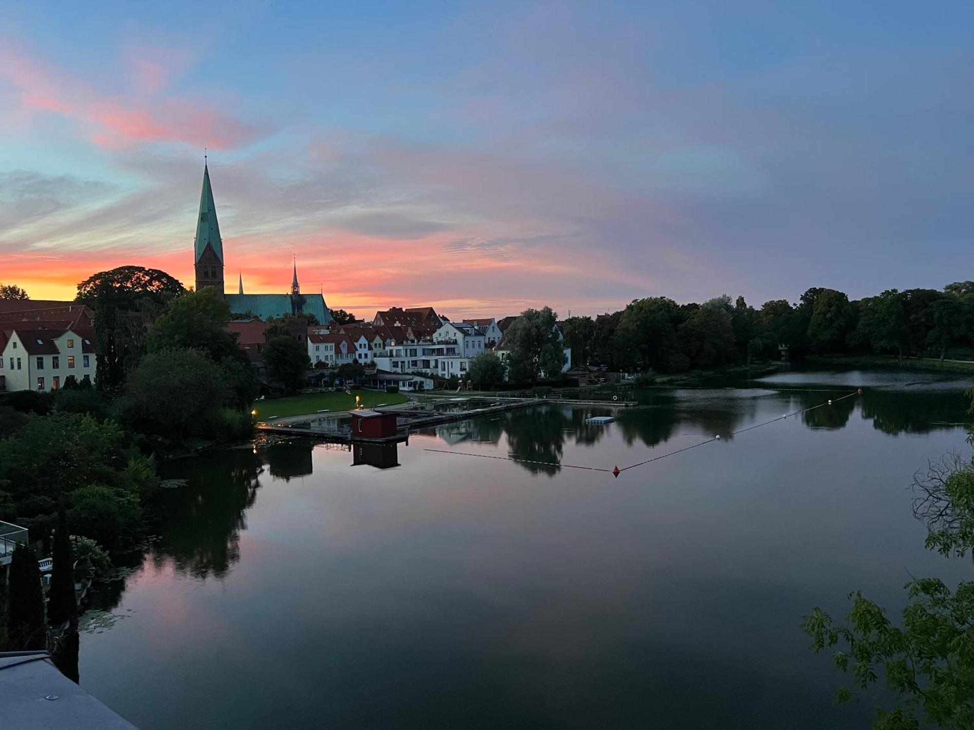 Hotel Excellent Lubeck Luaran gambar