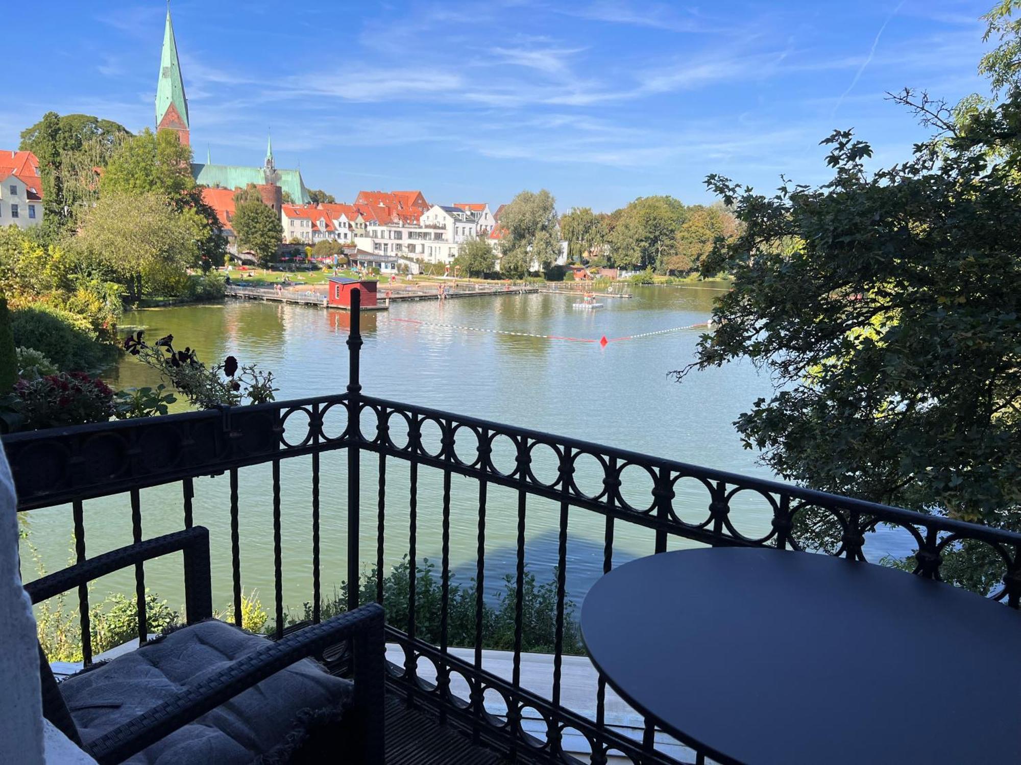 Hotel Excellent Lubeck Luaran gambar